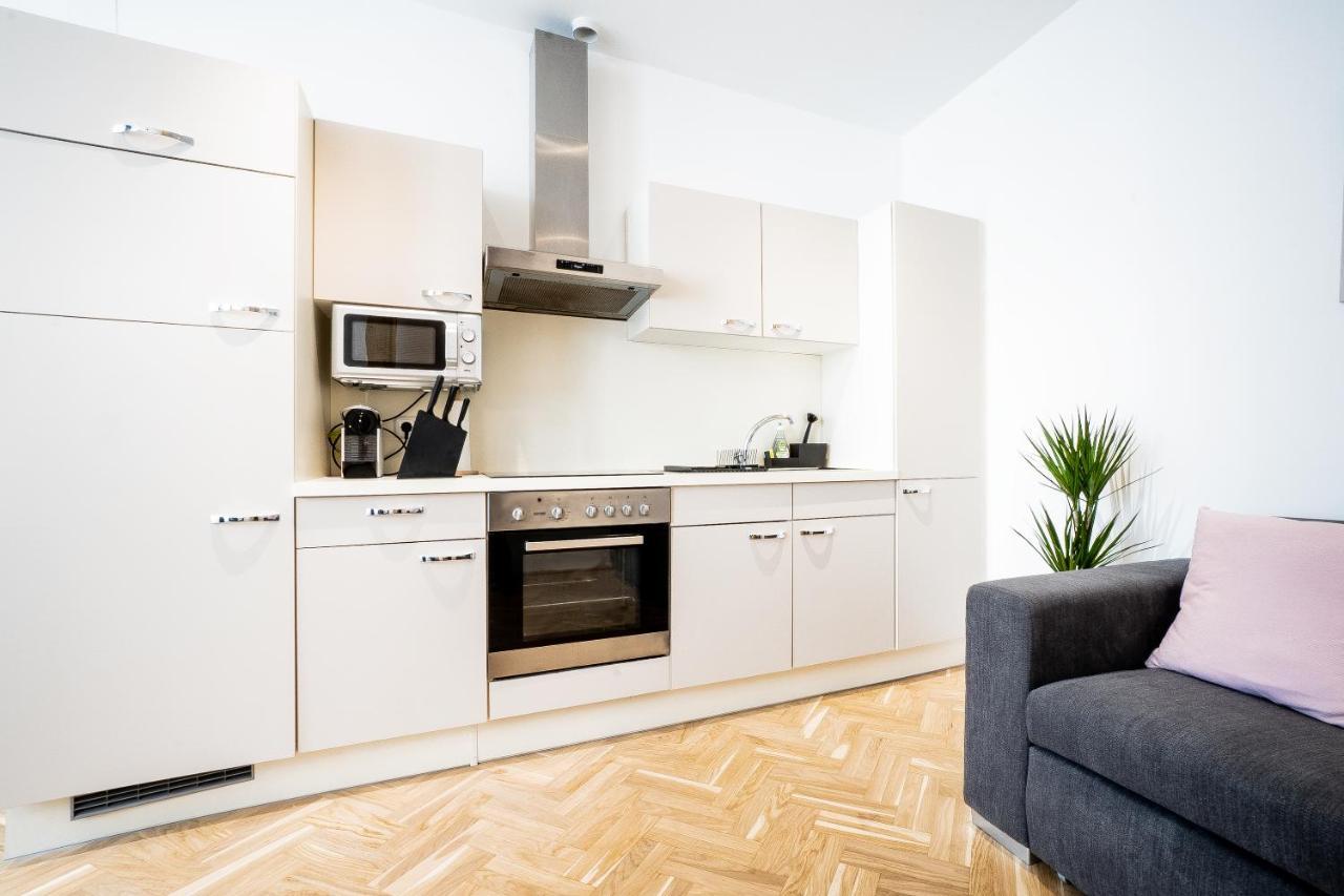 Modern And Lovely Apartment Next To Subway Station Vienna Luaran gambar