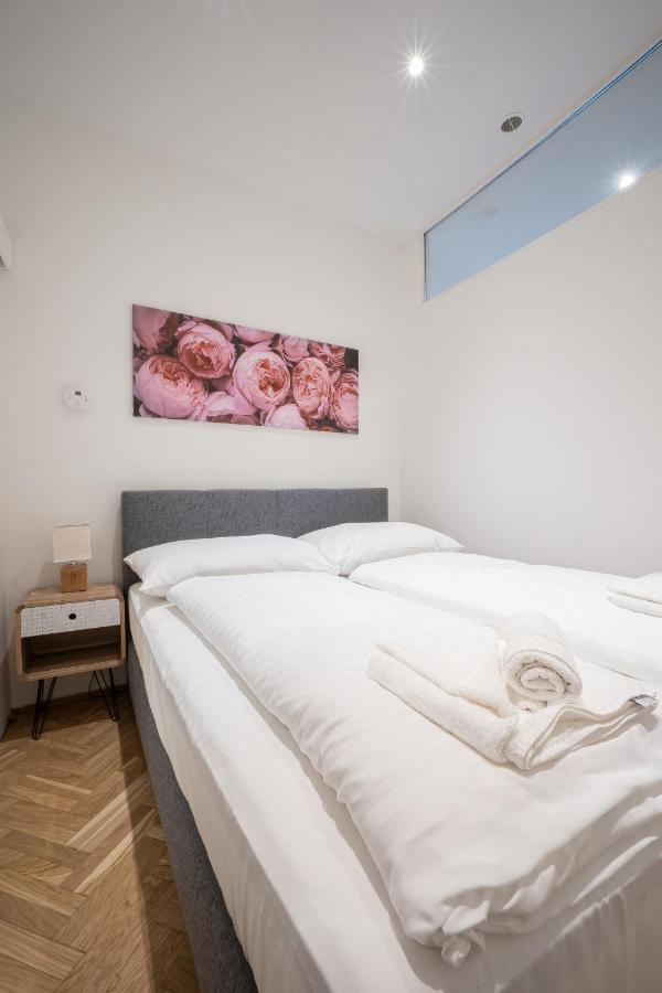Modern And Lovely Apartment Next To Subway Station Vienna Luaran gambar