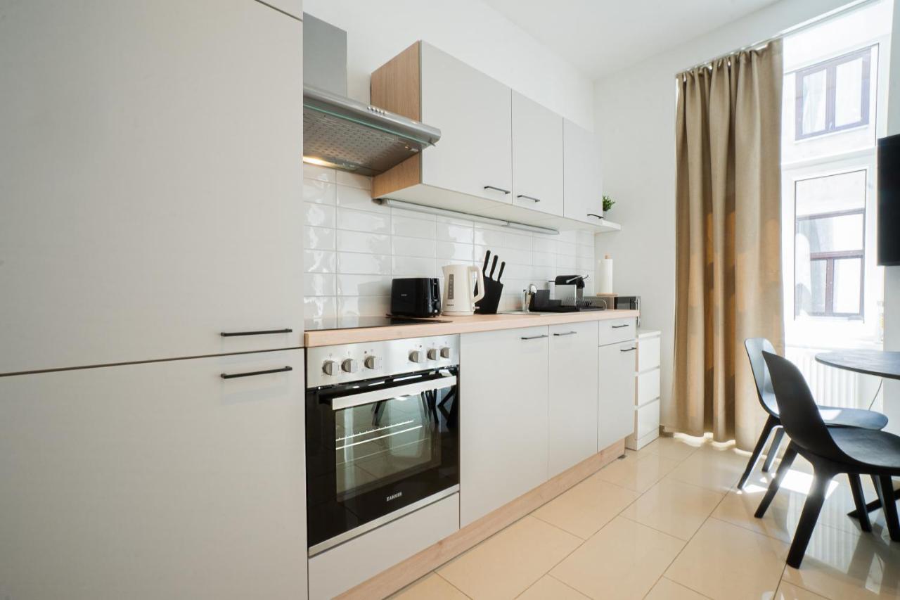 Modern And Lovely Apartment Next To Subway Station Vienna Luaran gambar